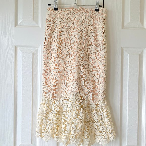 *SOLD* Oak + Fort Cream Lace Fitted Skirt - Picture 2 of 2
